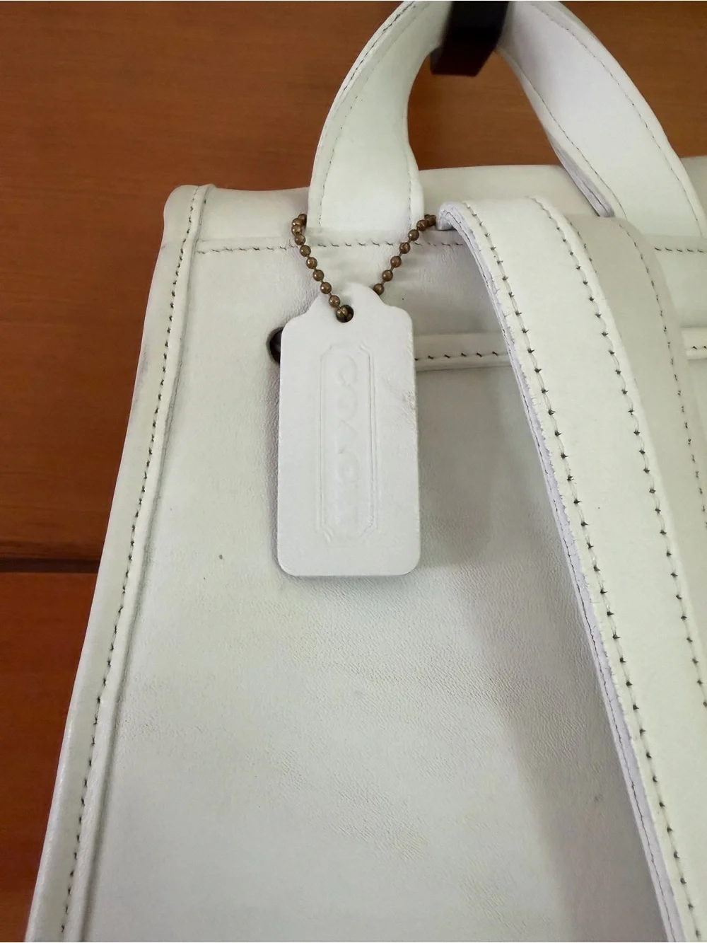 Vintage Coach 1996 White Daypack 9960 with Brass Hardware GUC